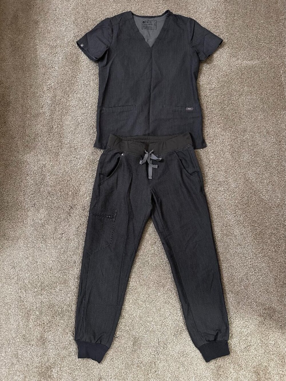 FIGS Technical Scrub Set - XS - Dark Grey - Jogger Pants
